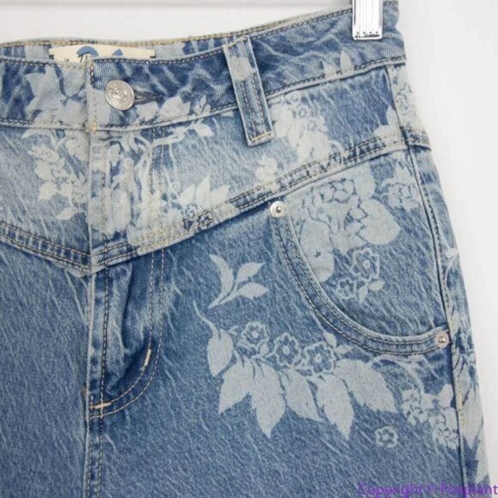 New! Free People Naiomi floral print‎ flare jeans, 26 - Picture 9 of 15